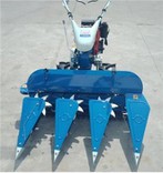 Màquina segadora multifuncional